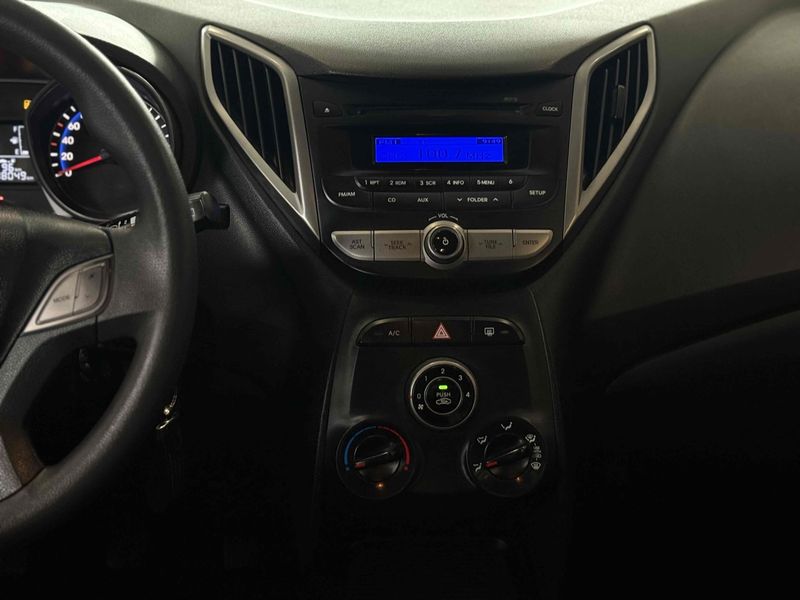 HYUNDAI HB20 1.0 COMFORT 12V 2012/2013 LEHMEN VEÍCULOS VENÂNCIO AIRES / Carros no Vale