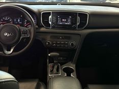 KIA SPORTAGE 2.0 LX 4X2 16V 2017/2018 LEHMEN VEÍCULOS VENÂNCIO AIRES / Carros no Vale