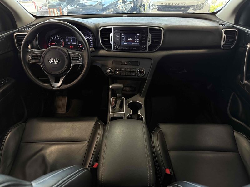 KIA SPORTAGE 2.0 LX 4X2 16V 2017/2018 LEHMEN VEÍCULOS VENÂNCIO AIRES / Carros no Vale