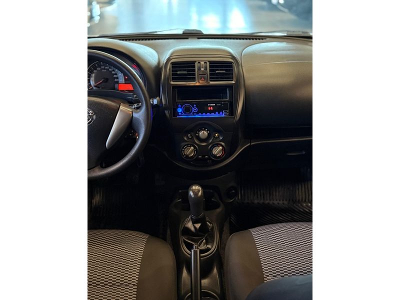 NISSAN MARCH 1.0 S 12V 2018/2019 LEHMEN VEÍCULOS VENÂNCIO AIRES / Carros no Vale