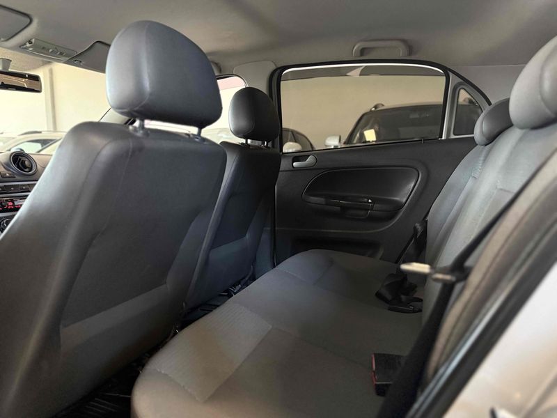 VOLKSWAGEN GOL 1.0 MI 8V G.IV 2009/2009 LEHMEN VEÍCULOS VENÂNCIO AIRES / Carros no Vale