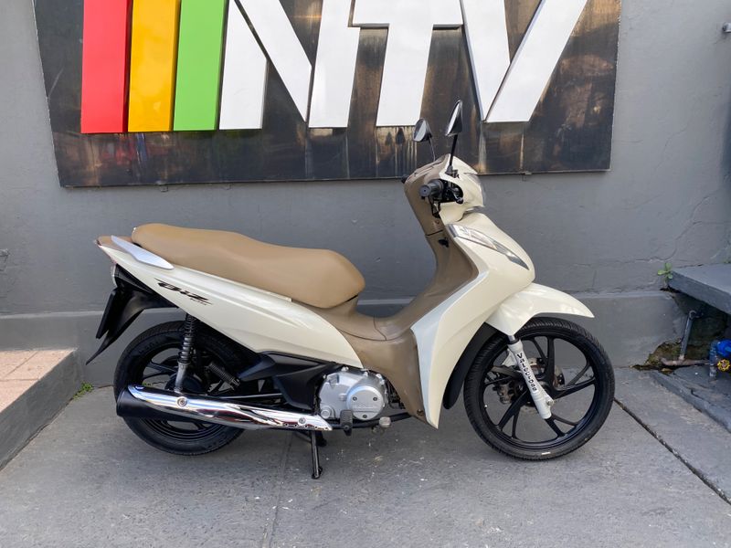 Honda Motos Biz 125 Ex 2021/2022 NECO TOLATI VEÍCULOS VENÂNCIO AIRES / Carros no Vale Honda Motos Biz 125 Ex 2021/2022 NECO TOLATI VEÍCULOS VENÂNCIO AIRES / Carros no Vale
