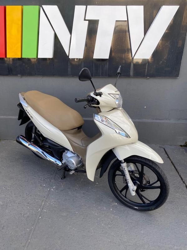 Honda Motos Biz 125 Ex 2021/2022 NECO TOLATI VEÍCULOS VENÂNCIO AIRES / Carros no Vale Honda Motos Biz 125 Ex 2021/2022 NECO TOLATI VEÍCULOS VENÂNCIO AIRES / Carros no Vale