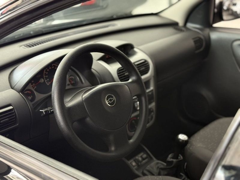 CHEVROLET CORSA HATCH PREMIUM 1.4 2009 SÓ MOTOS E AUTOMÓVEIS SANTA CRUZ DO SUL / Carros no Vale