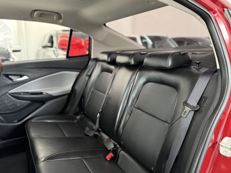 CHEVROLET ONIX SEDAN PLUS PREMIER II 1.0 TURBO AT6 2024 SÓ MOTOS E AUTOMÓVEIS SANTA CRUZ DO SUL / Carros no Vale