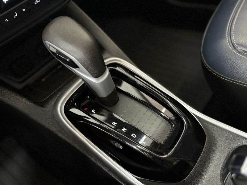 CHEVROLET TRACKER PREMIER II 1.2 TURBO AT6 2022 SÓ MOTOS E AUTOMÓVEIS SANTA CRUZ DO SUL / Carros no Vale