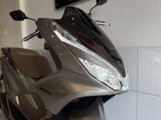 Honda PCX 150 DLX ABS CVT 2022 SÓ MOTOS E AUTOMÓVEIS SANTA CRUZ DO SUL / Carros no Vale