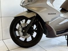 Honda PCX 150 DLX ABS CVT 2022 SÓ MOTOS E AUTOMÓVEIS SANTA CRUZ DO SUL / Carros no Vale
