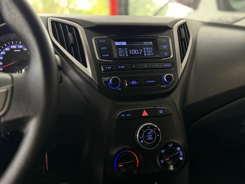 Hyundai HB20 HATCH UNIQUE 1.0 2019 SÓ MOTOS E AUTOMÓVEIS SANTA CRUZ DO SUL / Carros no Vale