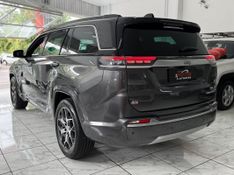 Jeep COMMANDER OVERLAND 1.3 T270 AT6 2025 SÓ MOTOS E AUTOMÓVEIS SANTA CRUZ DO SUL / Carros no Vale