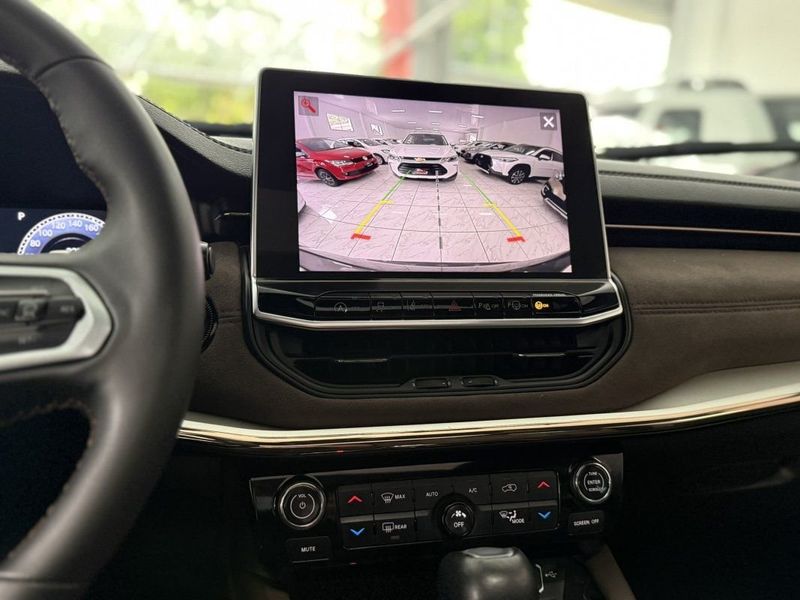 Jeep COMMANDER OVERLAND 1.3 T270 AT6 2025 SÓ MOTOS E AUTOMÓVEIS SANTA CRUZ DO SUL / Carros no Vale