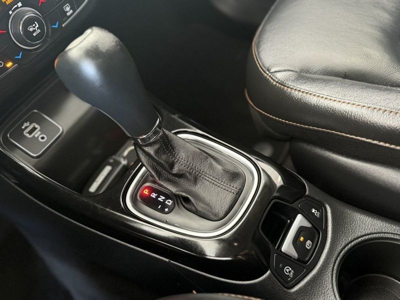 Jeep COMPASS NIGHT EAGLE 2.0 AT6 2018 SÓ MOTOS E AUTOMÓVEIS SANTA CRUZ DO SUL / Carros no Vale