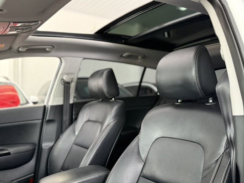 Kia SPORTAGE EX 2.0 AT6 2017 SÓ MOTOS E AUTOMÓVEIS SANTA CRUZ DO SUL / Carros no Vale Kia SPORTAGE EX 2.0 AT6 2017 SÓ MOTOS E AUTOMÓVEIS SANTA CRUZ DO SUL / Carros no Vale