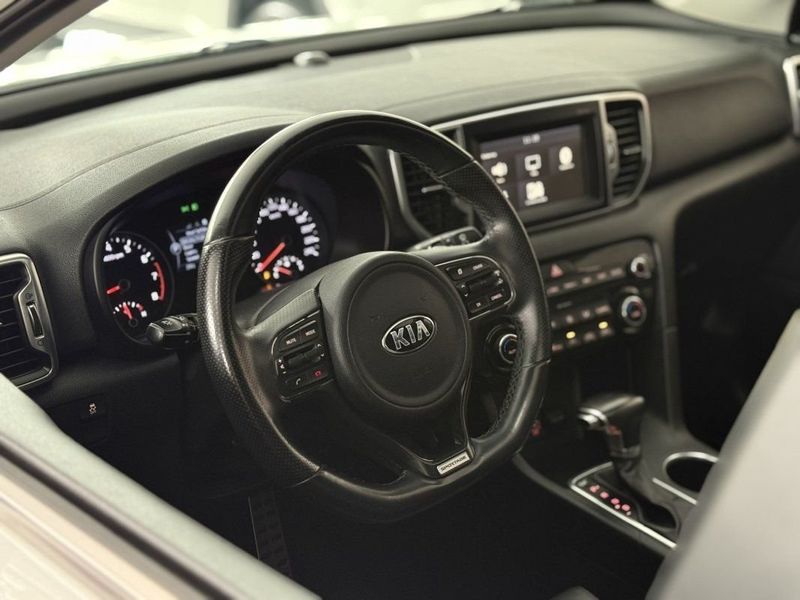 Kia SPORTAGE EX 2.0 AT6 2017 SÓ MOTOS E AUTOMÓVEIS SANTA CRUZ DO SUL / Carros no Vale Kia SPORTAGE EX 2.0 AT6 2017 SÓ MOTOS E AUTOMÓVEIS SANTA CRUZ DO SUL / Carros no Vale