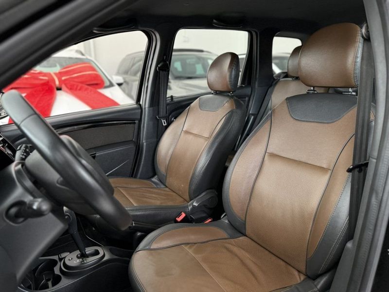 Renault DUSTER DYNAMIQUE 2.0 2016 SÓ MOTOS E AUTOMÓVEIS SANTA CRUZ DO SUL / Carros no Vale