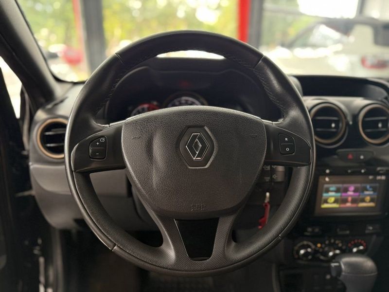 Renault DUSTER DYNAMIQUE 2.0 PRETA 2016 SÓ MOTOS E AUTOMÓVEIS SANTA CRUZ DO SUL / Carros no Vale