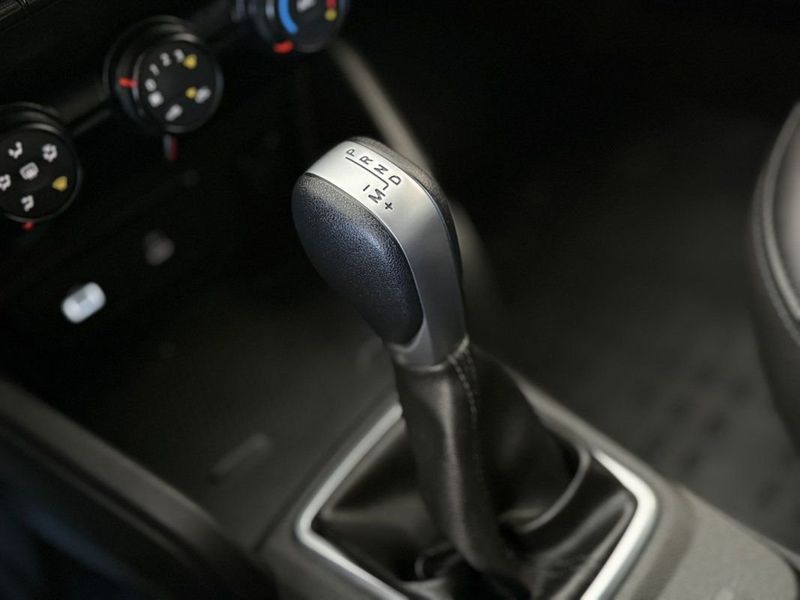 Renault DUSTER INTENSE PLUS 1.6 CVT 2025 SÓ MOTOS E AUTOMÓVEIS SANTA CRUZ DO SUL / Carros no Vale