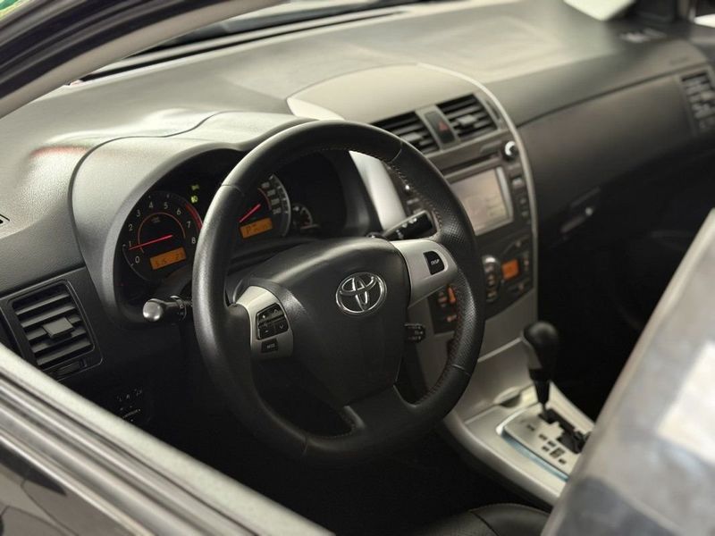 Toyota COROLLA XRS 2.0 2014 SÓ MOTOS E AUTOMÓVEIS SANTA CRUZ DO SUL / Carros no Vale
