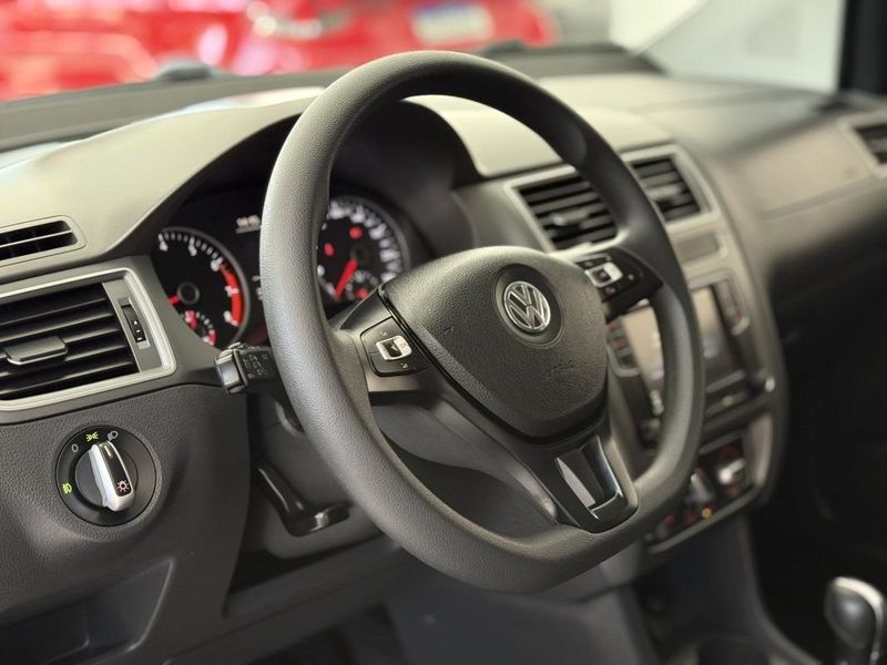 VOLKSWAGEN FOX CONNECT 1.6 2019 SÓ MOTOS E AUTOMÓVEIS SANTA CRUZ DO SUL / Carros no Vale