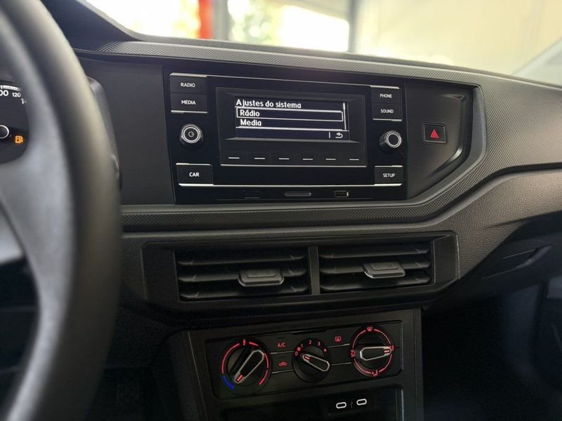 VOLKSWAGEN POLO TRACK 1.0 2024 SÓ MOTOS E AUTOMÓVEIS SANTA CRUZ DO SUL / Carros no Vale
