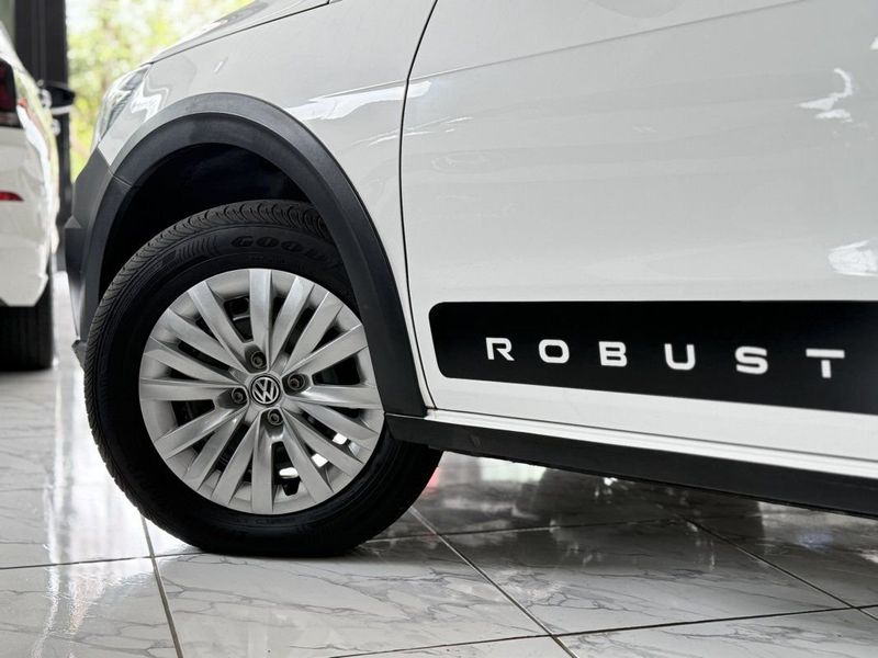 VOLKSWAGEN SAVEIRO ROBUST CS 1.6 2023 SÓ MOTOS E AUTOMÓVEIS SANTA CRUZ DO SUL / Carros no Vale