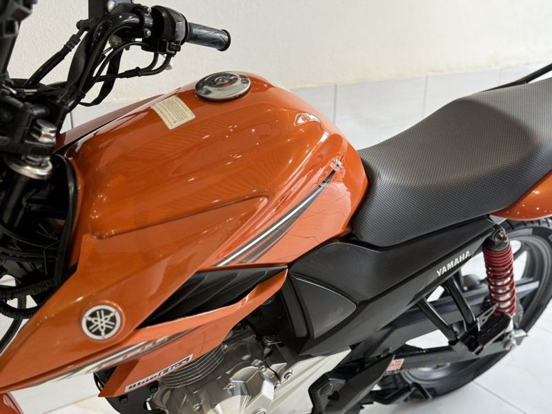 Yamaha YS 150 FAZER SED 2015 SÓ MOTOS E AUTOMÓVEIS SANTA CRUZ DO SUL / Carros no Vale
