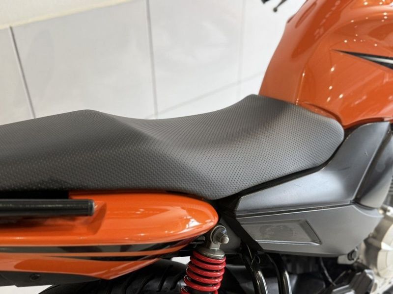 Yamaha YS 150 FAZER SED 2015 SÓ MOTOS E AUTOMÓVEIS SANTA CRUZ DO SUL / Carros no Vale