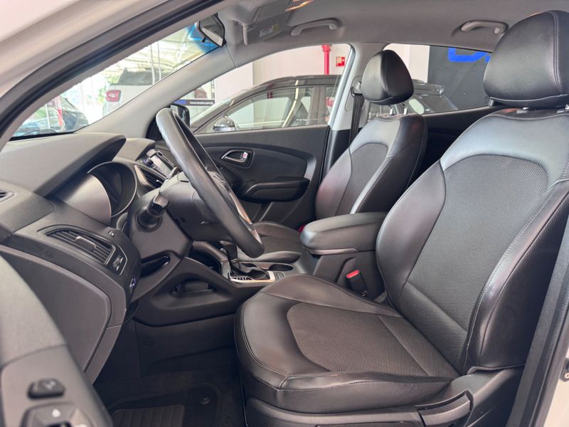 Hyundai Ix35 2.0 Mpfi Gl 16v 2021/2022 COVEL VEICULOS ENCANTADO / Carros no Vale