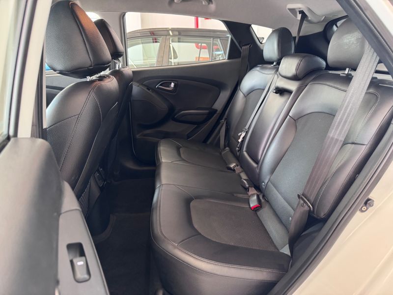 Hyundai Ix35 2.0 Mpfi Gl 16v 2021/2022 COVEL VEICULOS ENCANTADO / Carros no Vale