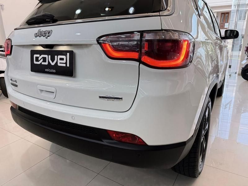 Jeep Compass Longitude 2.0 4×4 Dies 16v 2018/2018 COVEL VEICULOS ENCANTADO / Carros no Vale