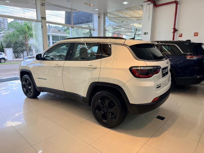 Jeep Compass Longitude 2.0 4×4 Dies 16v 2018/2018 COVEL VEICULOS ENCANTADO / Carros no Vale