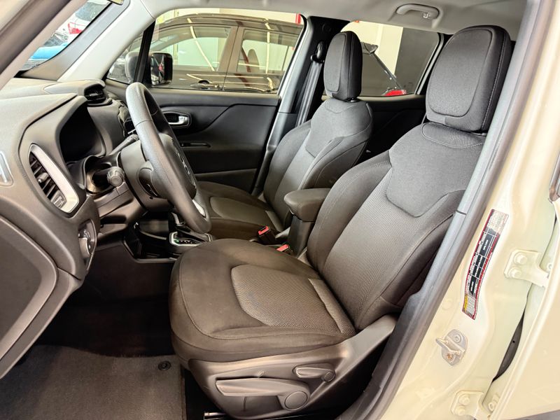 Jeep Renegade Sport 1.8 4×2 16v 2019/2020 COVEL VEICULOS ENCANTADO / Carros no Vale