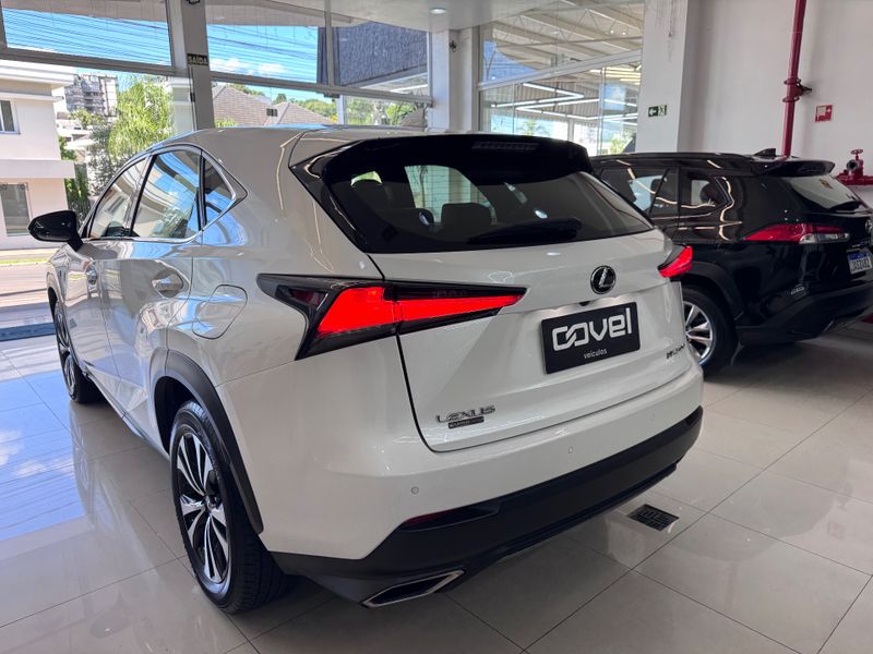 Lexus Nx300 F Sport 2018/2018 COVEL VEICULOS ENCANTADO / Carros no Vale