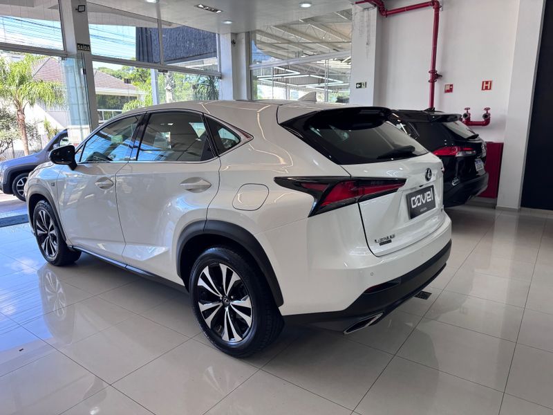 Lexus Nx300 F Sport 2018/2018 COVEL VEICULOS ENCANTADO / Carros no Vale