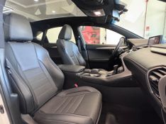 Lexus Nx300 F Sport 2018/2018 COVEL VEICULOS ENCANTADO / Carros no Vale