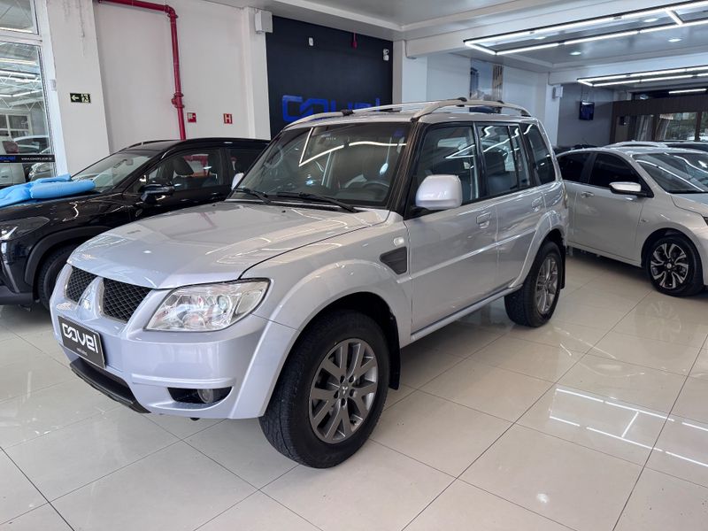 Mitsubishi Pajero Tr4 Fl 2wd Hp 2013/2013 COVEL VEICULOS ENCANTADO / Carros no Vale