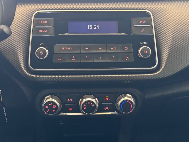 Nissan Kicks 1.6 16v Flexstart S 2018/2019 COVEL VEICULOS ENCANTADO / Carros no Vale