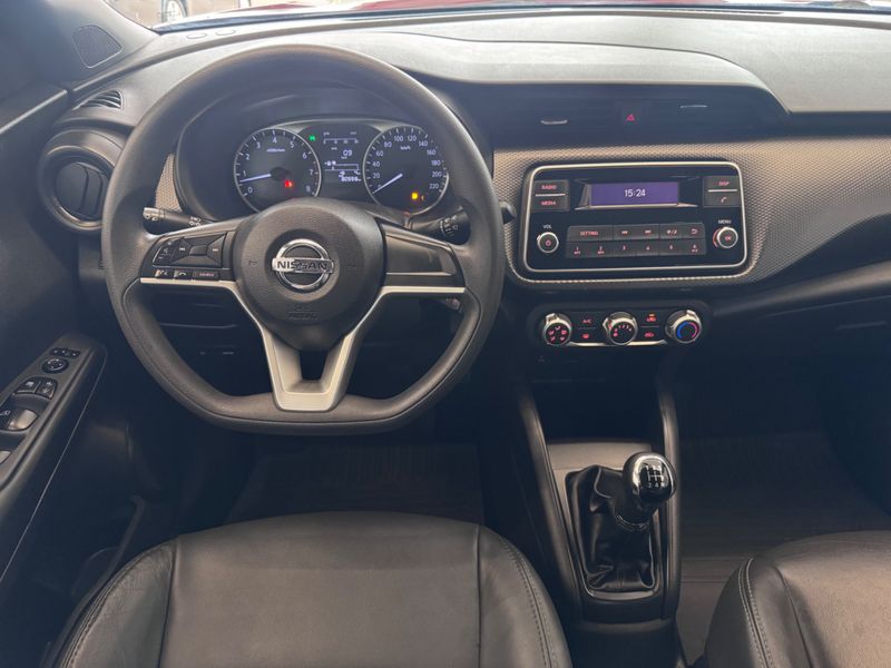 Nissan Kicks 1.6 16v Flexstart S 2018/2019 COVEL VEICULOS ENCANTADO / Carros no Vale