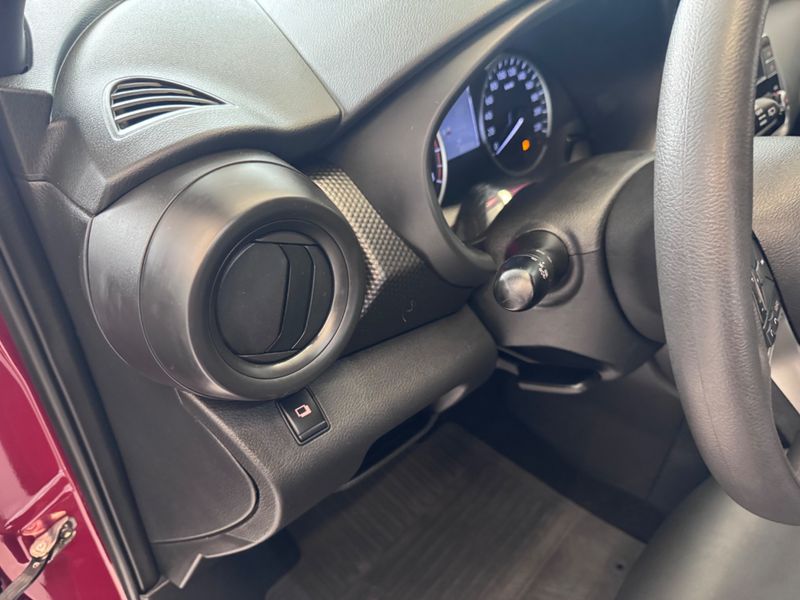 Nissan Kicks 1.6 16v Flexstart S 2018/2019 COVEL VEICULOS ENCANTADO / Carros no Vale