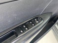 Peugeot 408 Allure 2.0 16v 2011/2012 COVEL VEICULOS ENCANTADO / Carros no Vale