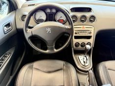 Peugeot 408 Allure 2.0 16v 2011/2012 COVEL VEICULOS ENCANTADO / Carros no Vale