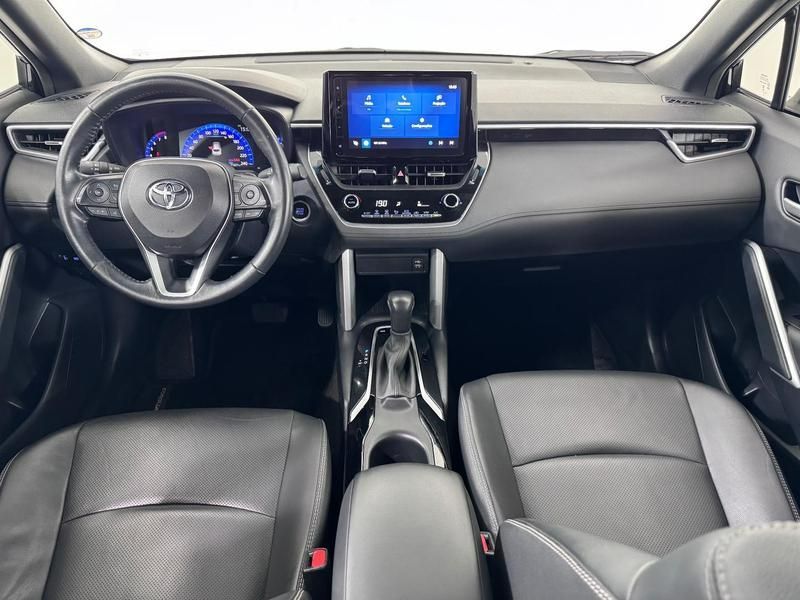 Toyota Corolla Cross Xre 2.0 16v 2023/2024 COVEL VEICULOS ENCANTADO / Carros no Vale