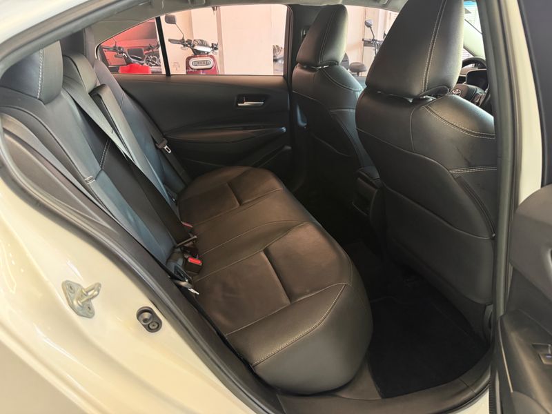 Toyota Corolla Xei 2.0 2023/2023 COVEL VEICULOS ENCANTADO / Carros no Vale