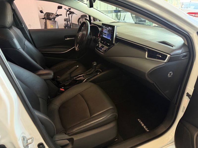 Toyota Corolla Xei 2.0 2023/2023 COVEL VEICULOS ENCANTADO / Carros no Vale
