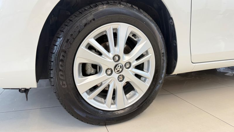 Toyota Yaris Xl Sedan 1.5 16v Mec. 2018/2019 COVEL VEICULOS ENCANTADO / Carros no Vale