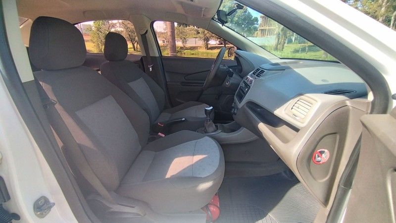 Chevrolet COBALT LS 1.4 2013 GRASSI VEÍCULOS LAJEADO / Carros no Vale Chevrolet COBALT LS 1.4 2013 GRASSI VEÍCULOS LAJEADO / Carros no Vale