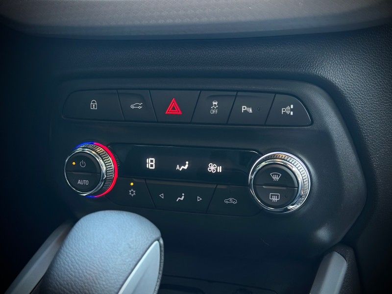 Chevrolet ONIX PLUS PREMIER2 1.0 TURBO 2020 NEUMANN VEÍCULOS ARROIO DO MEIO / Carros no Vale