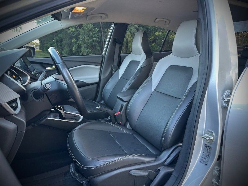 Chevrolet ONIX PLUS PREMIER2 1.0 TURBO 2020 NEUMANN VEÍCULOS ARROIO DO MEIO / Carros no Vale