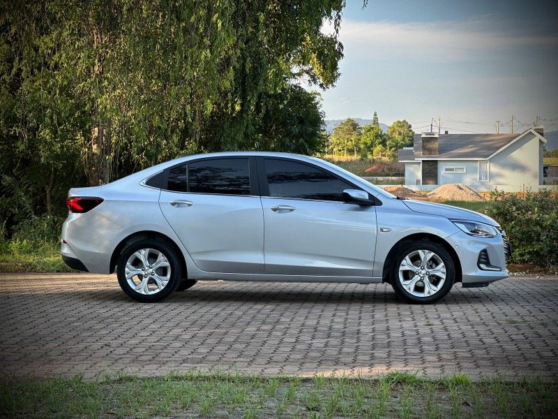 Chevrolet ONIX PLUS PREMIER2 1.0 TURBO 2020 NEUMANN VEÍCULOS ARROIO DO MEIO / Carros no Vale