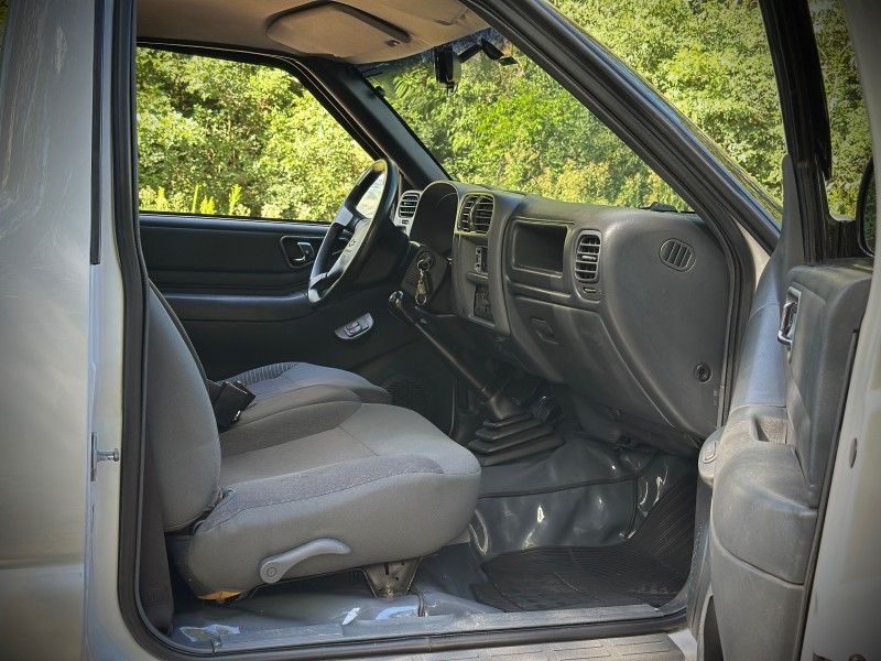 Chevrolet S10 ADVANTAGE 2.4 2009 NEUMANN VEÍCULOS ARROIO DO MEIO / Carros no Vale